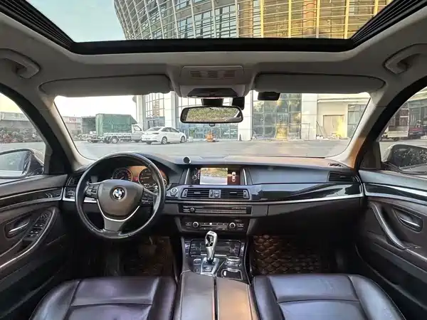 BMW 5 Series 2017