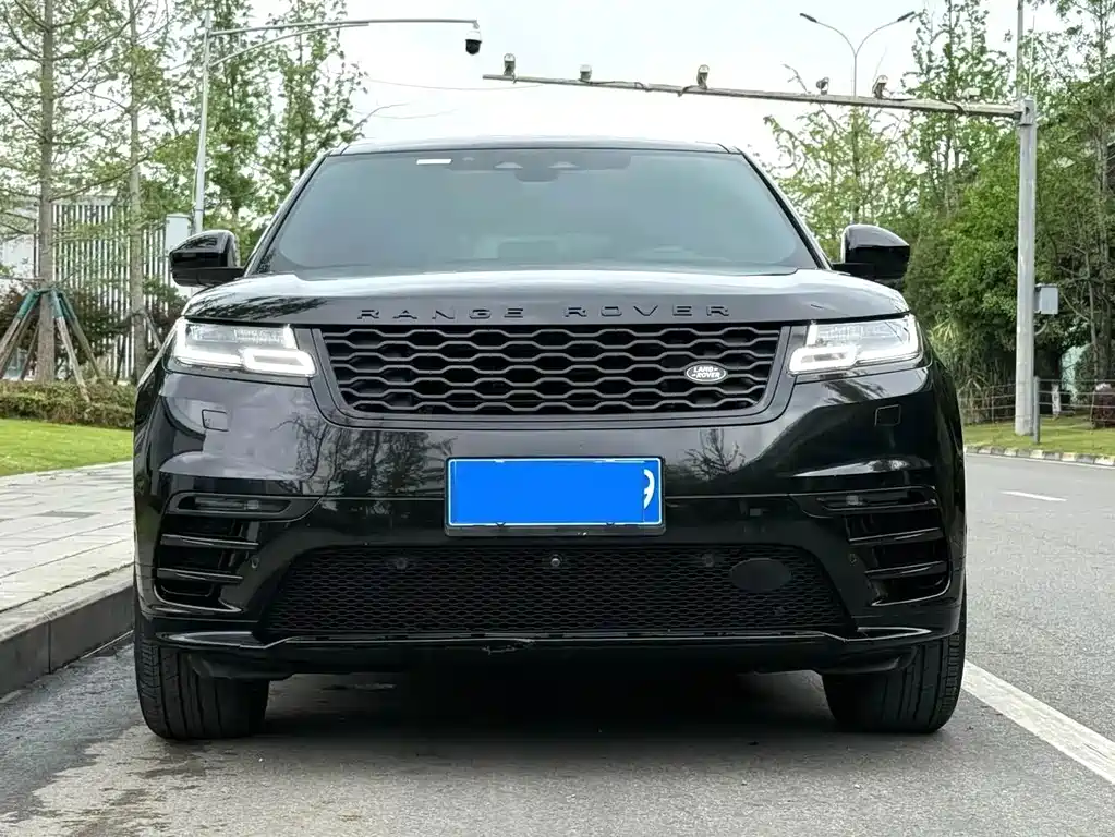Land Rover Velar 2021 — фото 2