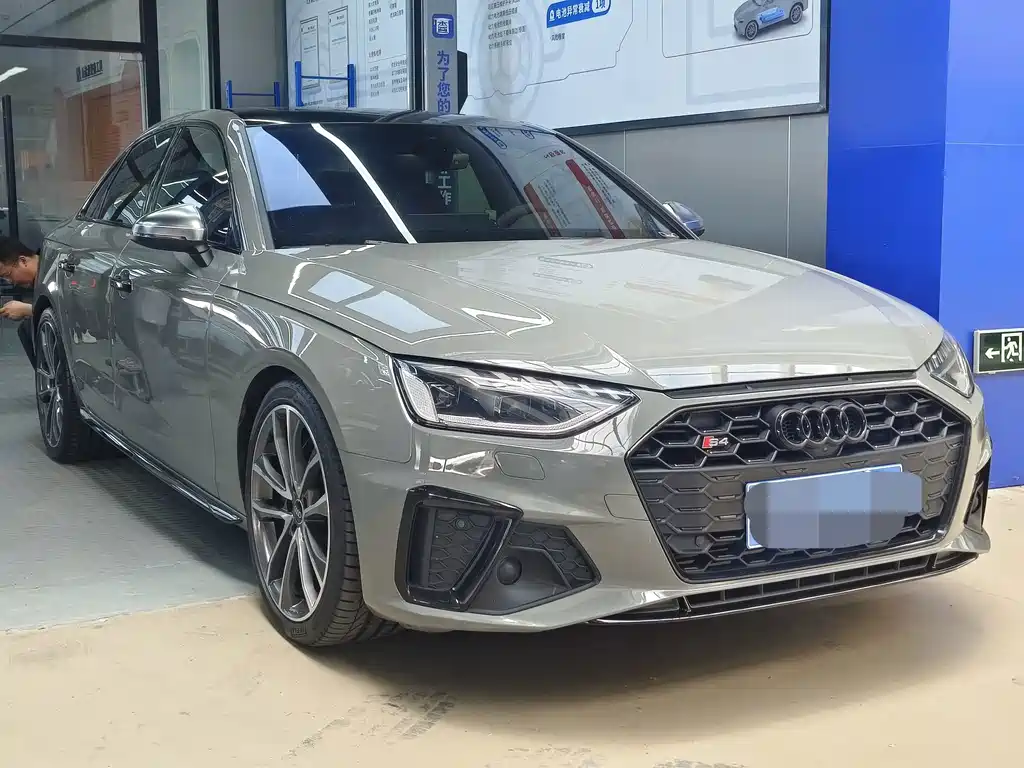 Audi S4 2021