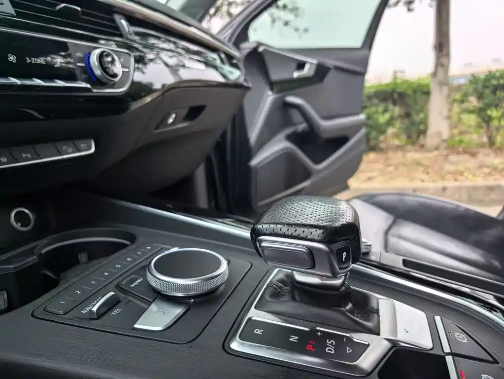 Audi A4 2018