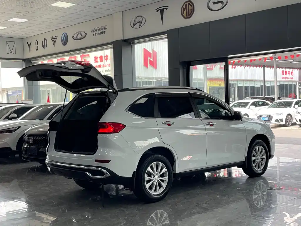 Haval M6 2023 — фото 17