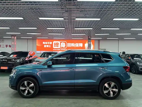 Volkswagen Tharu 2020