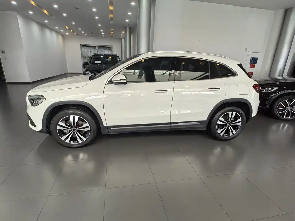 Mercedes-Benz GLA 2021 — фото 3