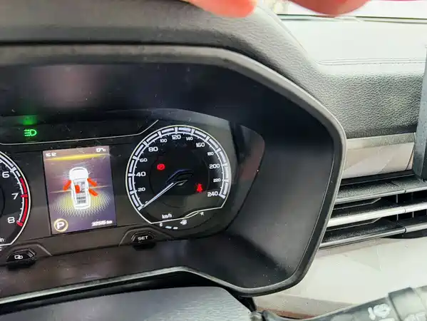 Geely Vision X6 2021