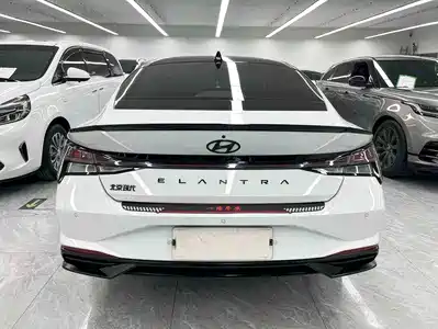 Hyundai Elantra 2023