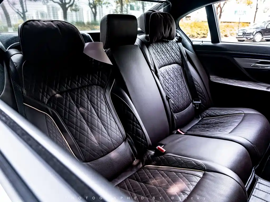 BMW 7 Series 2021 — фото 12