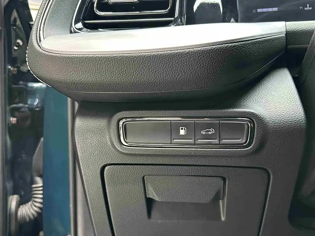GAC Motor Trumpchi GS8 2022 — фото 23