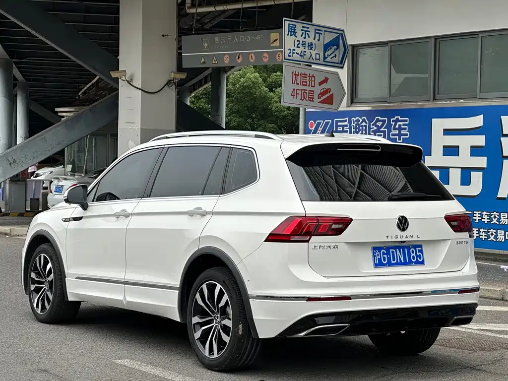 Volkswagen Tiguan L 2021 — фото 10