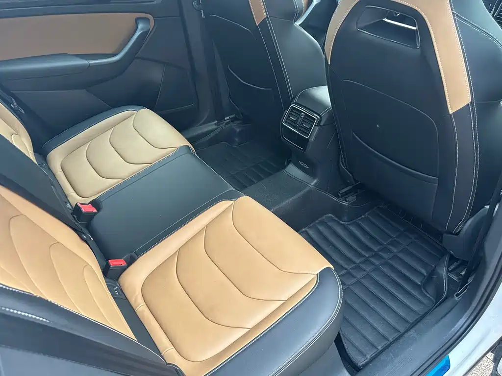 Skoda Kodiaq GT 2021 — фото 16