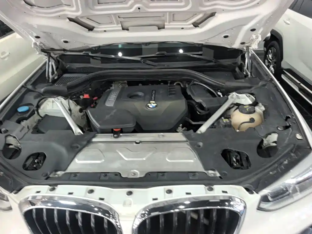 BMW X4 2019 — фото 20