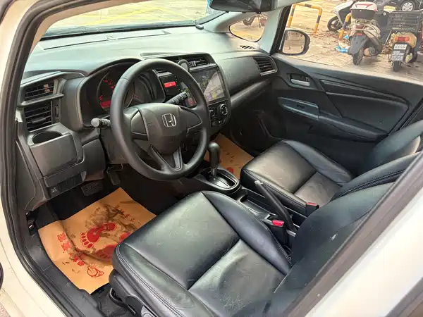 Honda Fit 2016