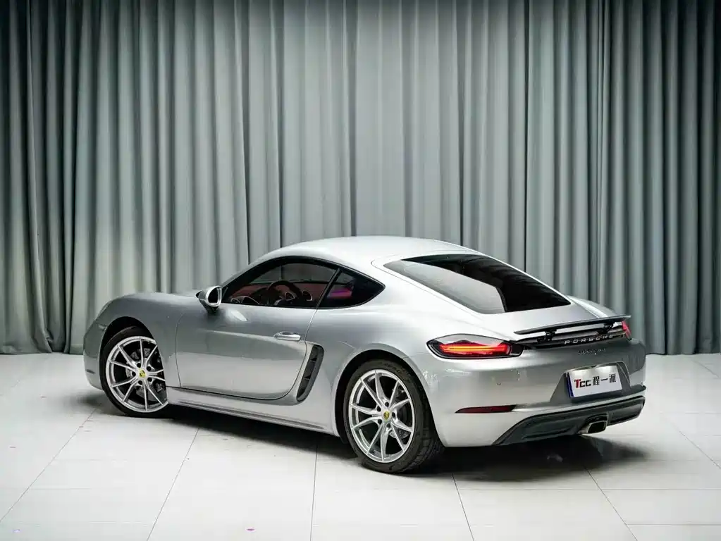 Porsche 718 2022 — фото 11