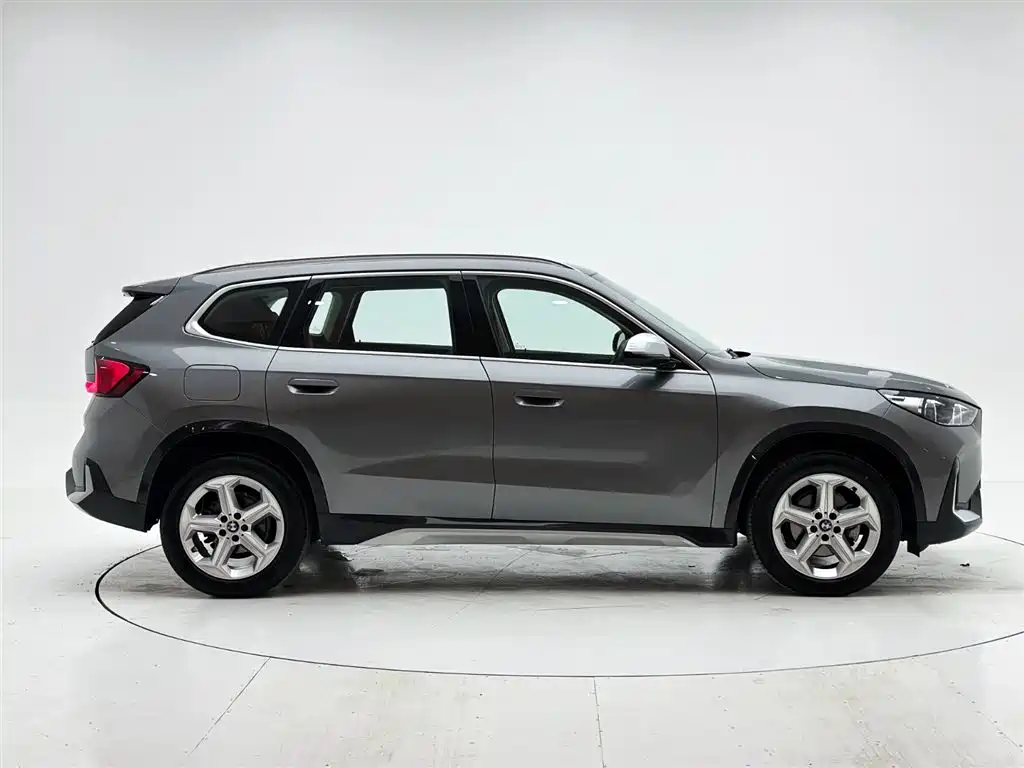 BMW X1 2023 — фото 9