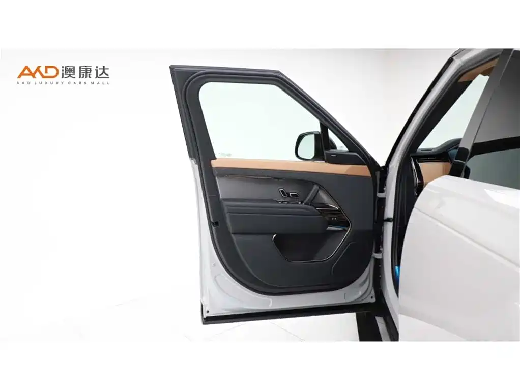 Land Rover Sport 2024 — фото 10