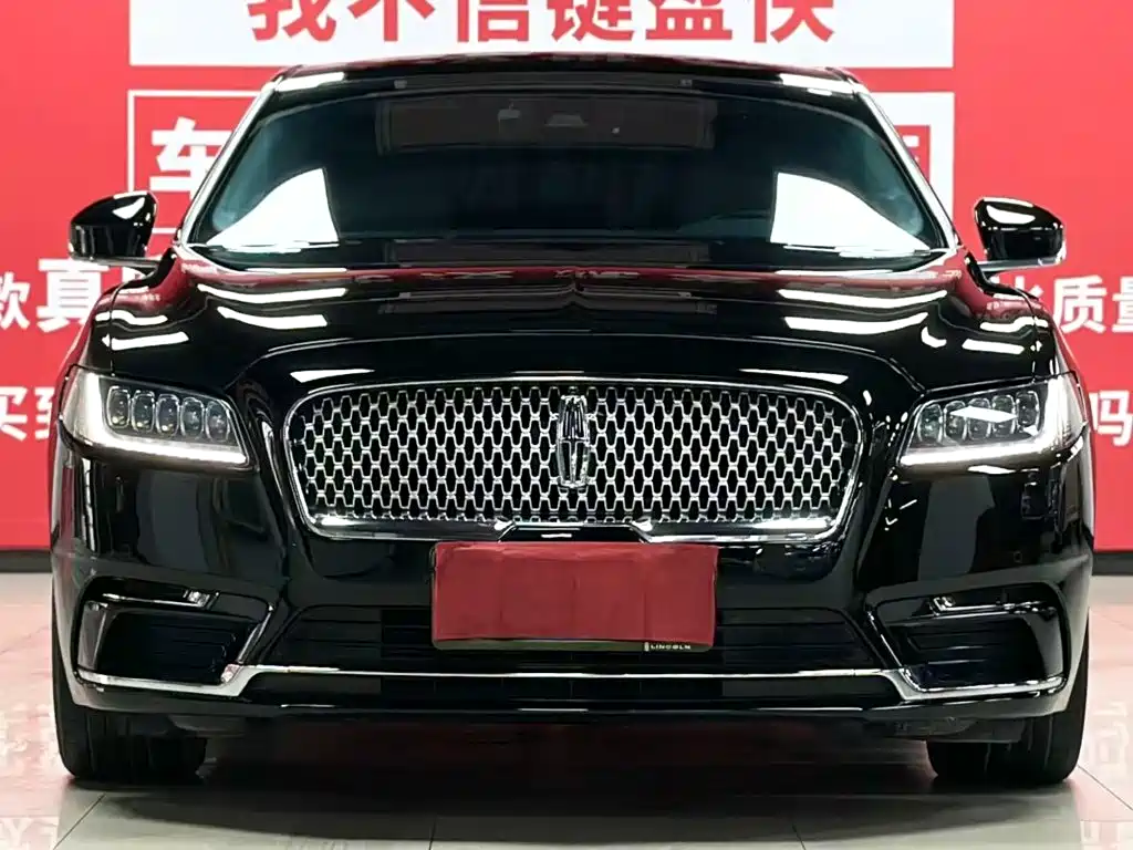 Lincoln Continental 2021 — фото 2