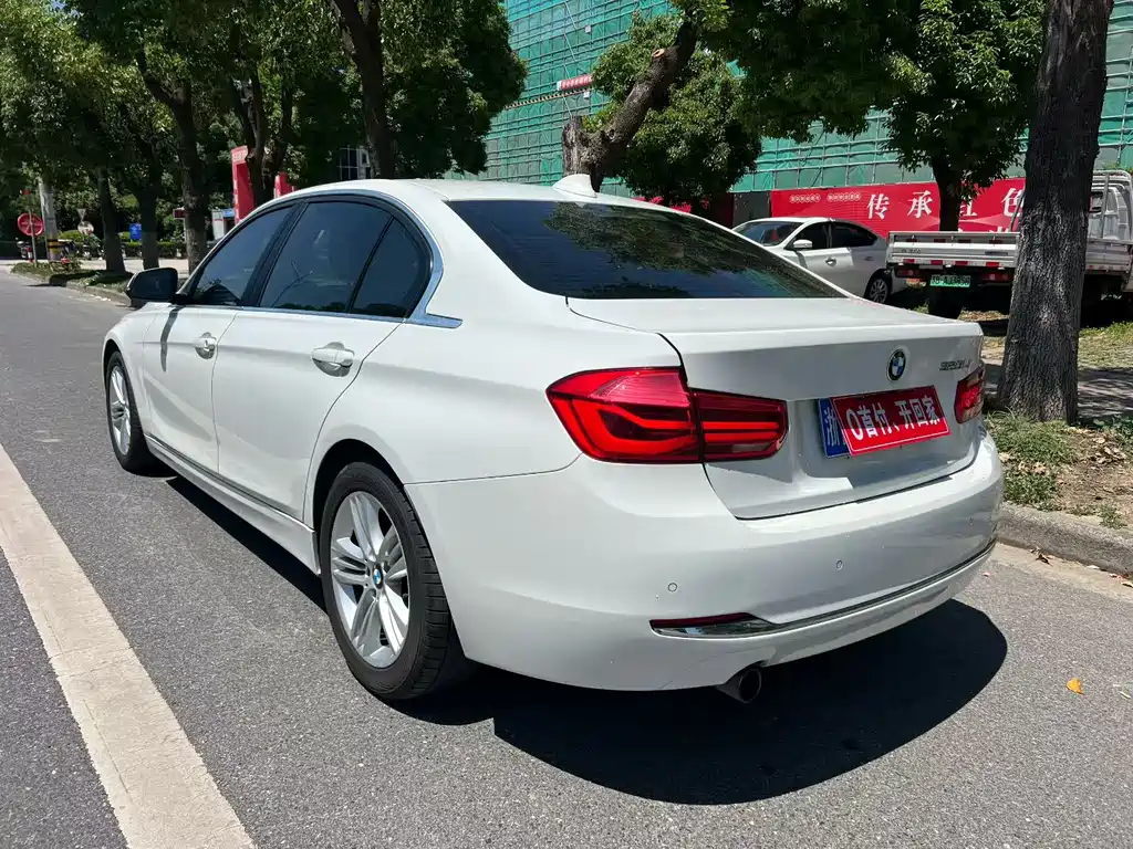 BMW 3 Series 2015 — фото 9