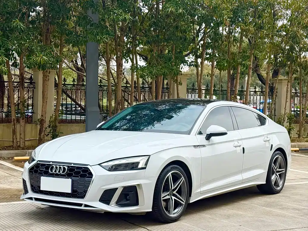 Audi A5 2023 — фото 2