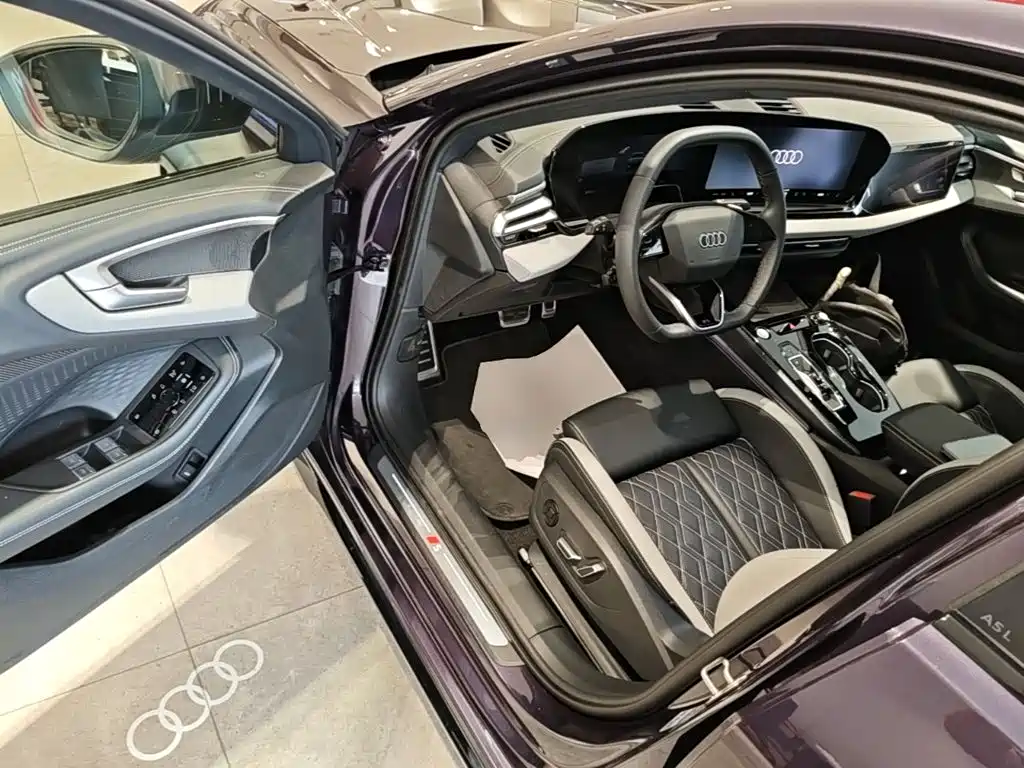 Audi A5L 2025 — фото 16