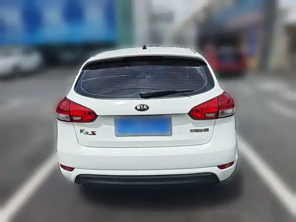 Kia K3S 2015