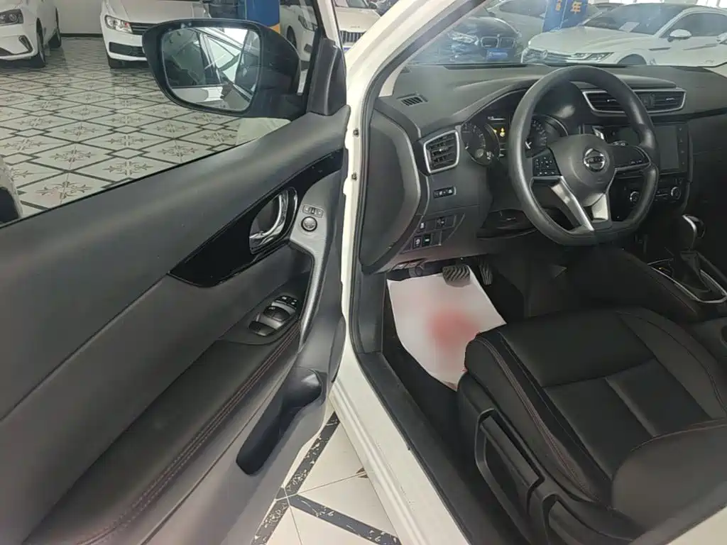 Nissan Qashqai 2023 — фото 16