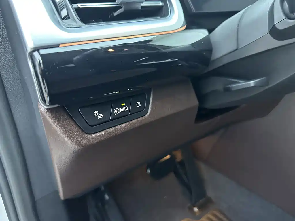 BMW X1 2023 — фото 8