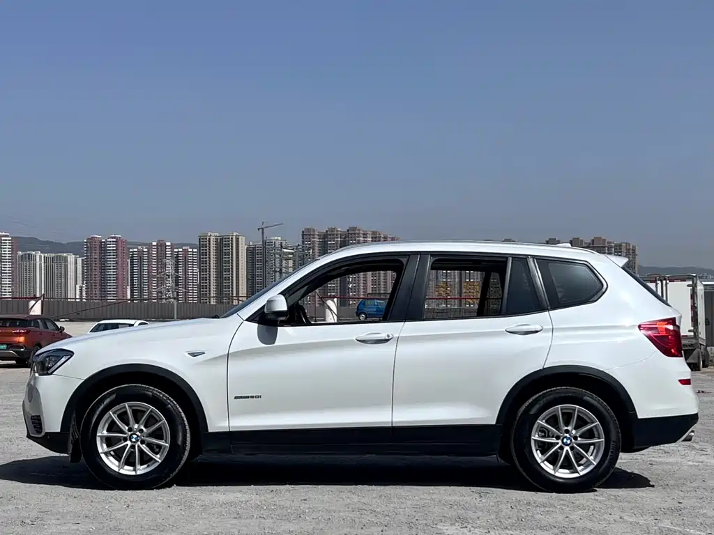 BMW X3 2017 — фото 7