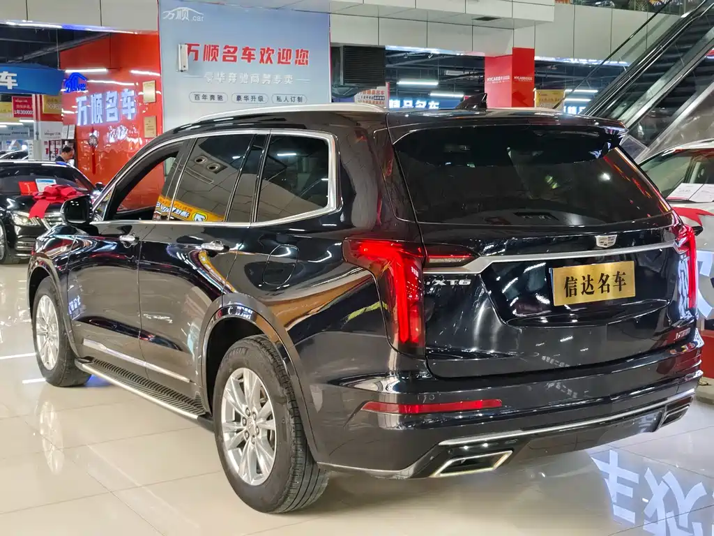 Cadillac XT6 2021 — фото 17