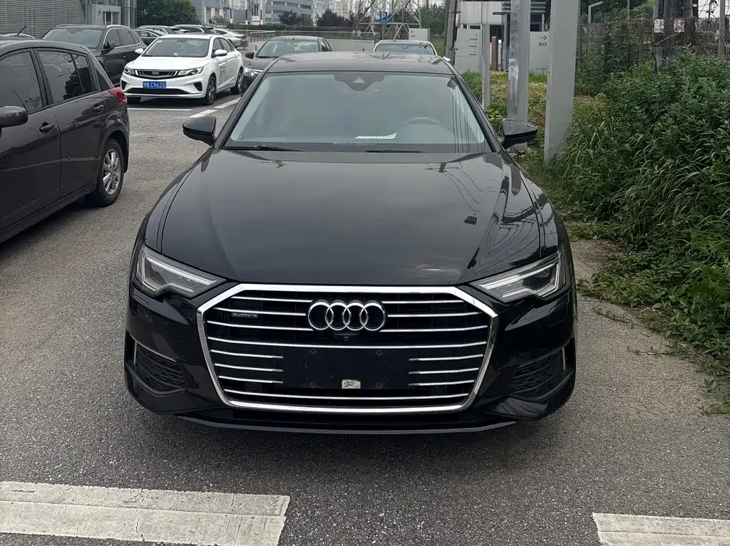 Audi A6L 2019 — фото 2