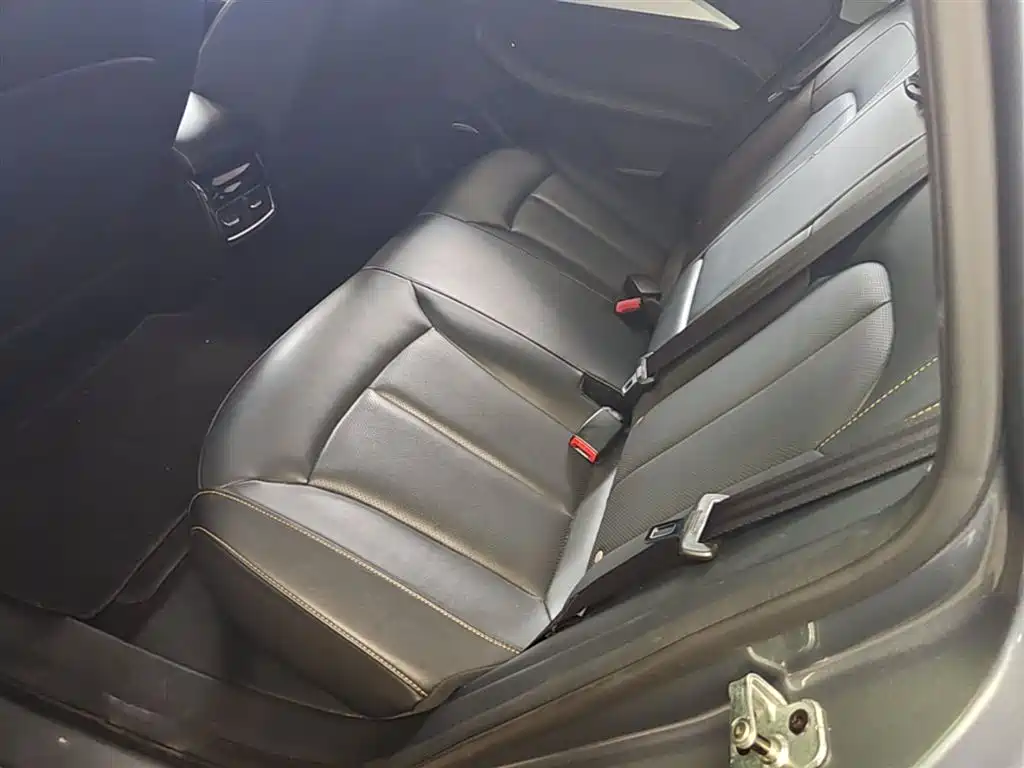 Roewe i6 MAX New Energy 2022 — фото 17