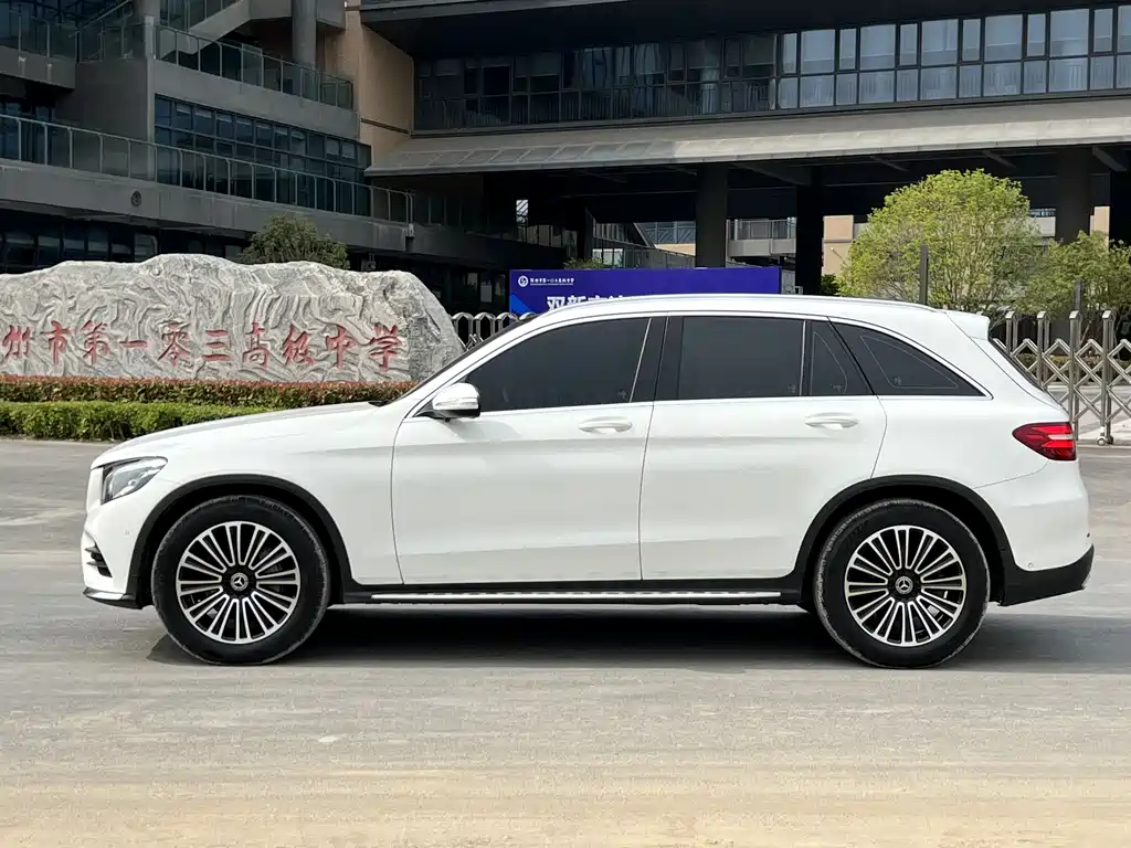Mercedes-Benz GLC 2018 — фото 5