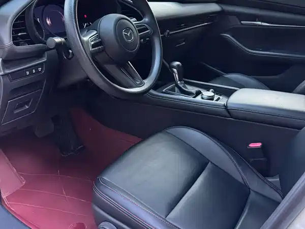 Mazda 3 Axela 2021