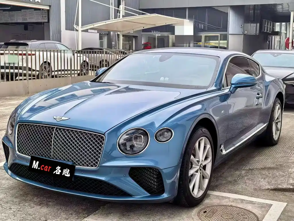 Bentley Continental 2021 — фото 1