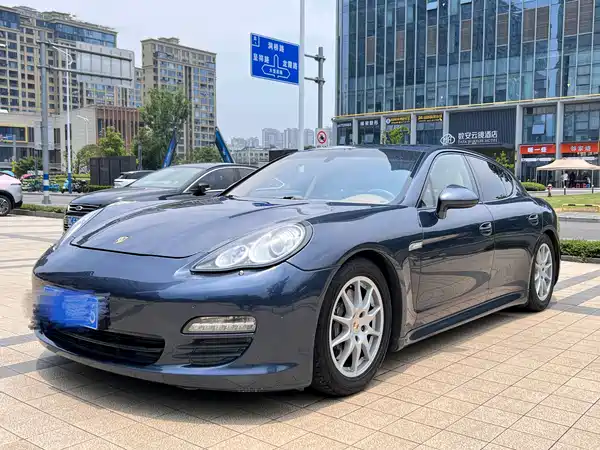 Porsche Panamera 2010