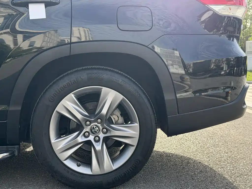Toyota Highlander 2019