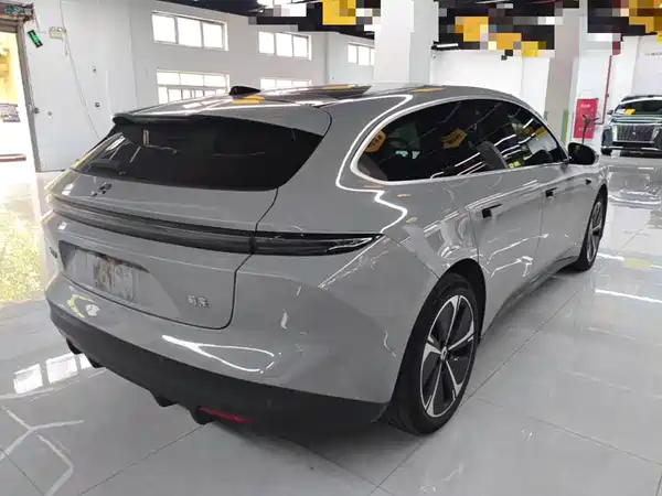 NIO ET5T 2024