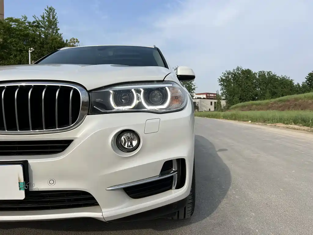 BMW X5 2018 — фото 19