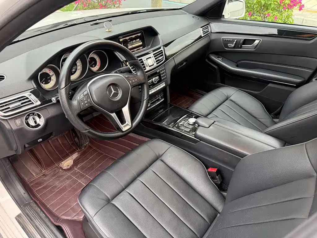 Mercedes-Benz E-Class 2015 — фото 9