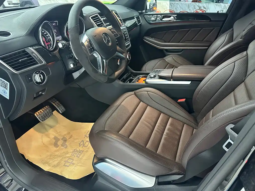 Mercedes-Benz GL-Class AMG 2015 — фото 13