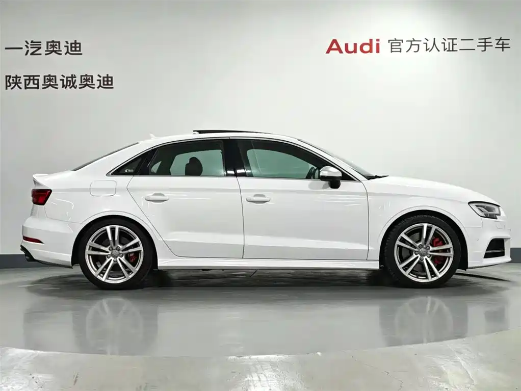 Audi S3 2018 — фото 3