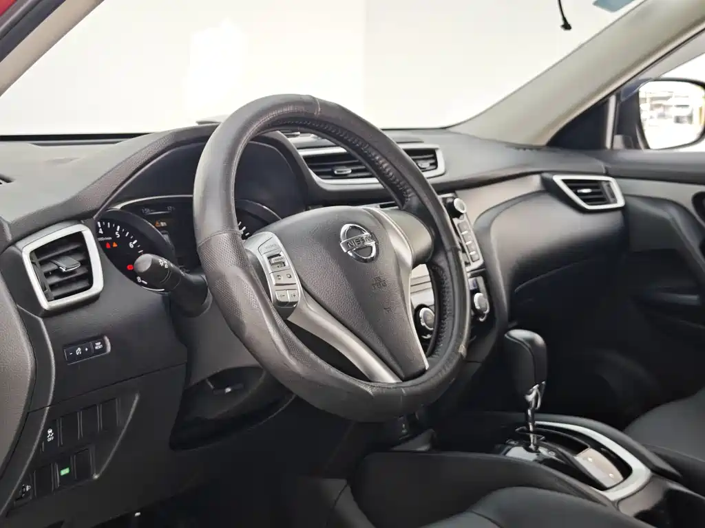 Nissan X-Trail 2015 — фото 18
