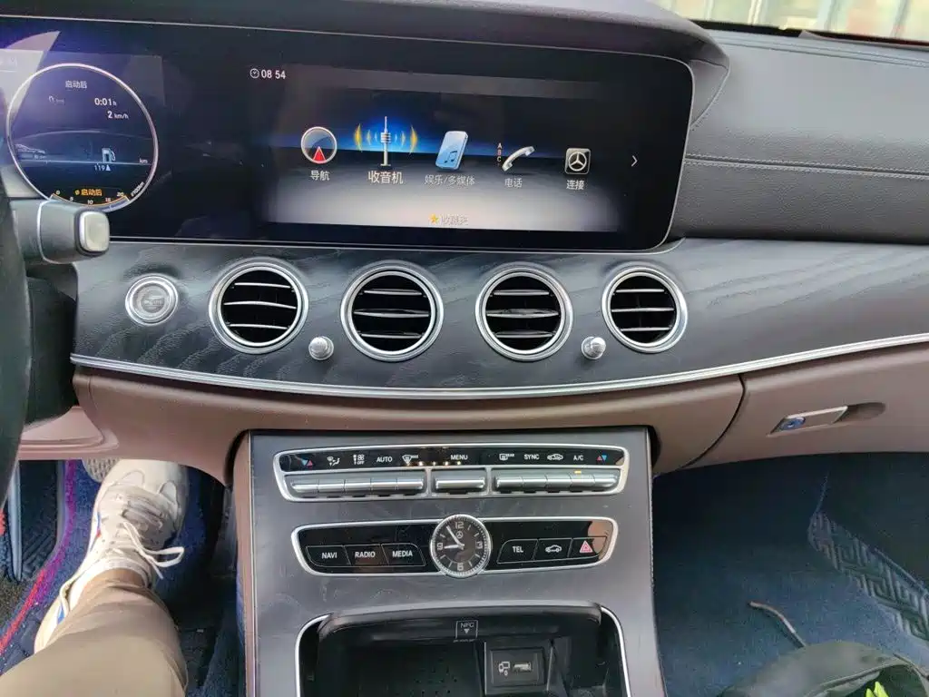 Mercedes-Benz E-Class 2019