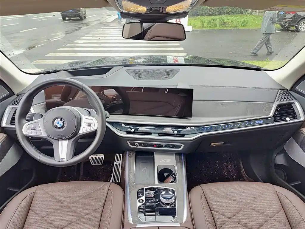 BMW X5 2024 — фото 10