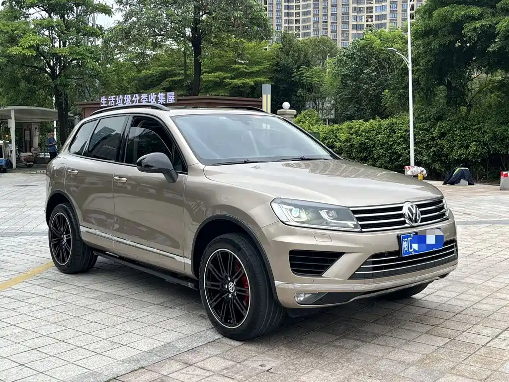 Volkswagen Touareg 2016 — фото 3