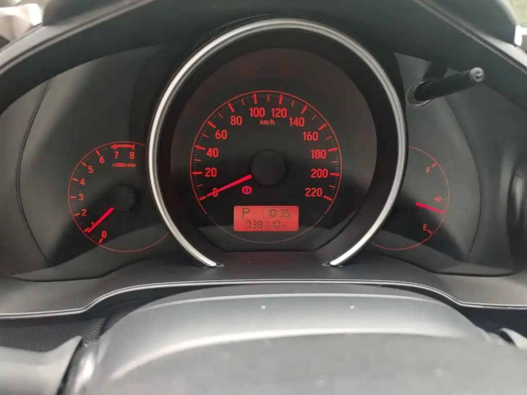 Honda Fit 2018 — фото 12