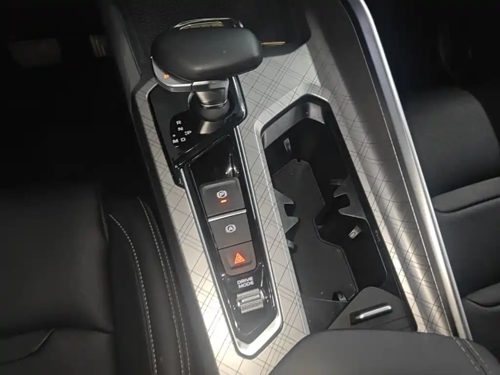 Geely Xingrui 2023 — фото 14