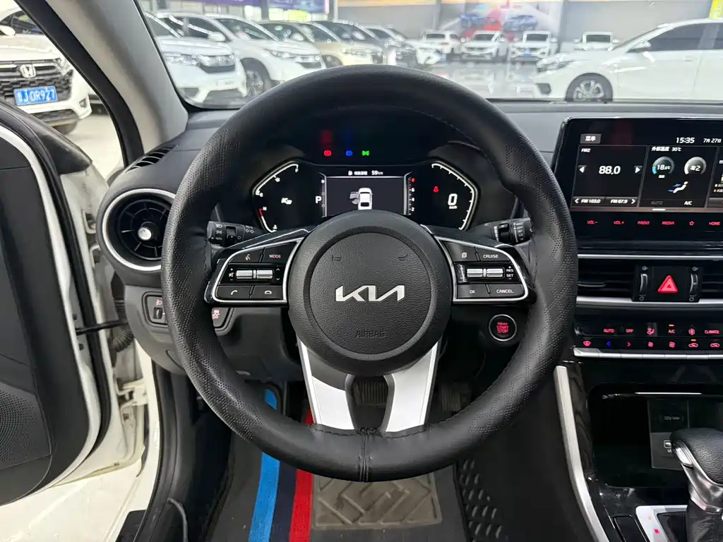 Kia K3 2022