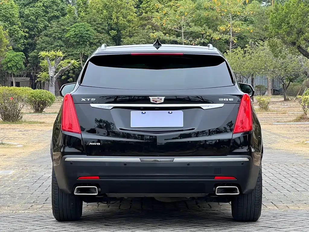 Cadillac XT5 2018 — фото 5