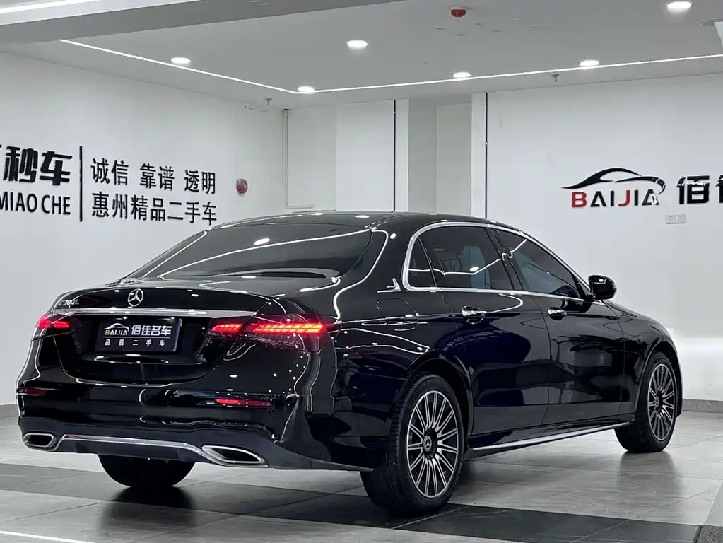 Mercedes-Benz E-Class 2023 — фото 5