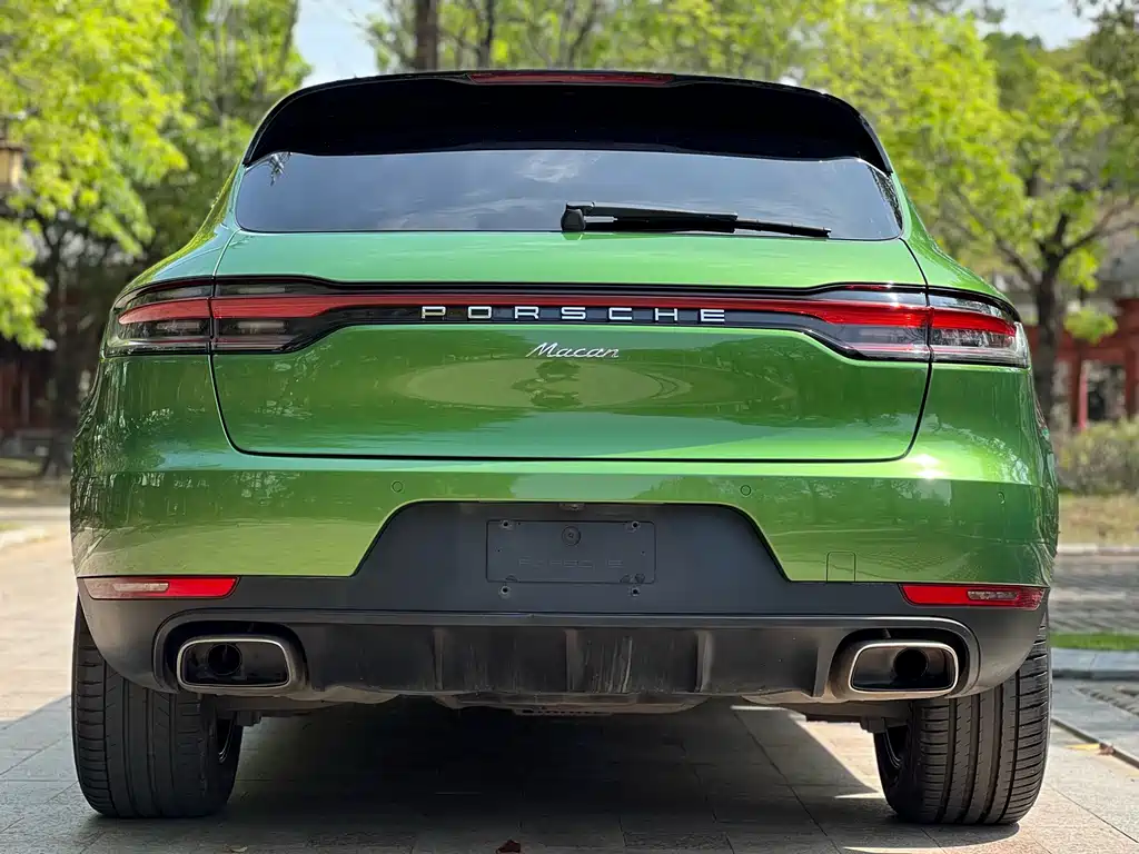 Porsche Macan 2019 — фото 18