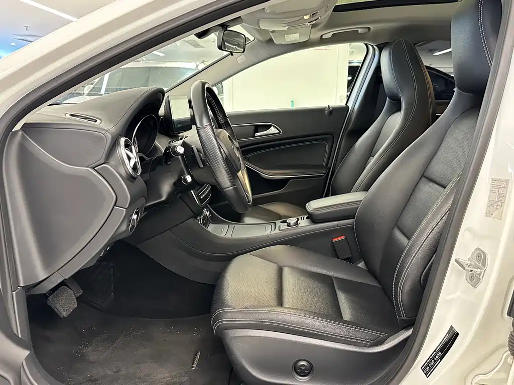 Mercedes-Benz GLA 2016 — фото 8